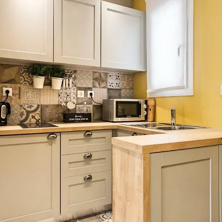Modern Design Acropolis Flat-3